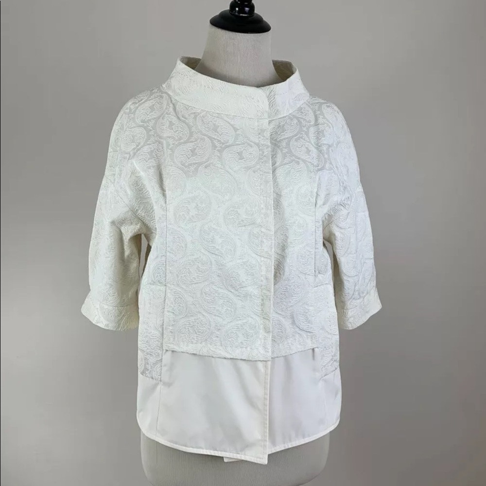 BCBGMaxazria Ivory Haya Jacket Textured brocade 3/4 Sleeves Snap Buttons size S